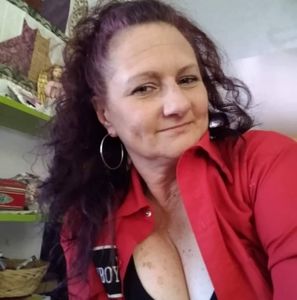 Meet your Posher, Shirley